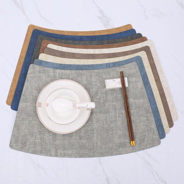 Set of Washable Dining Table Placemats